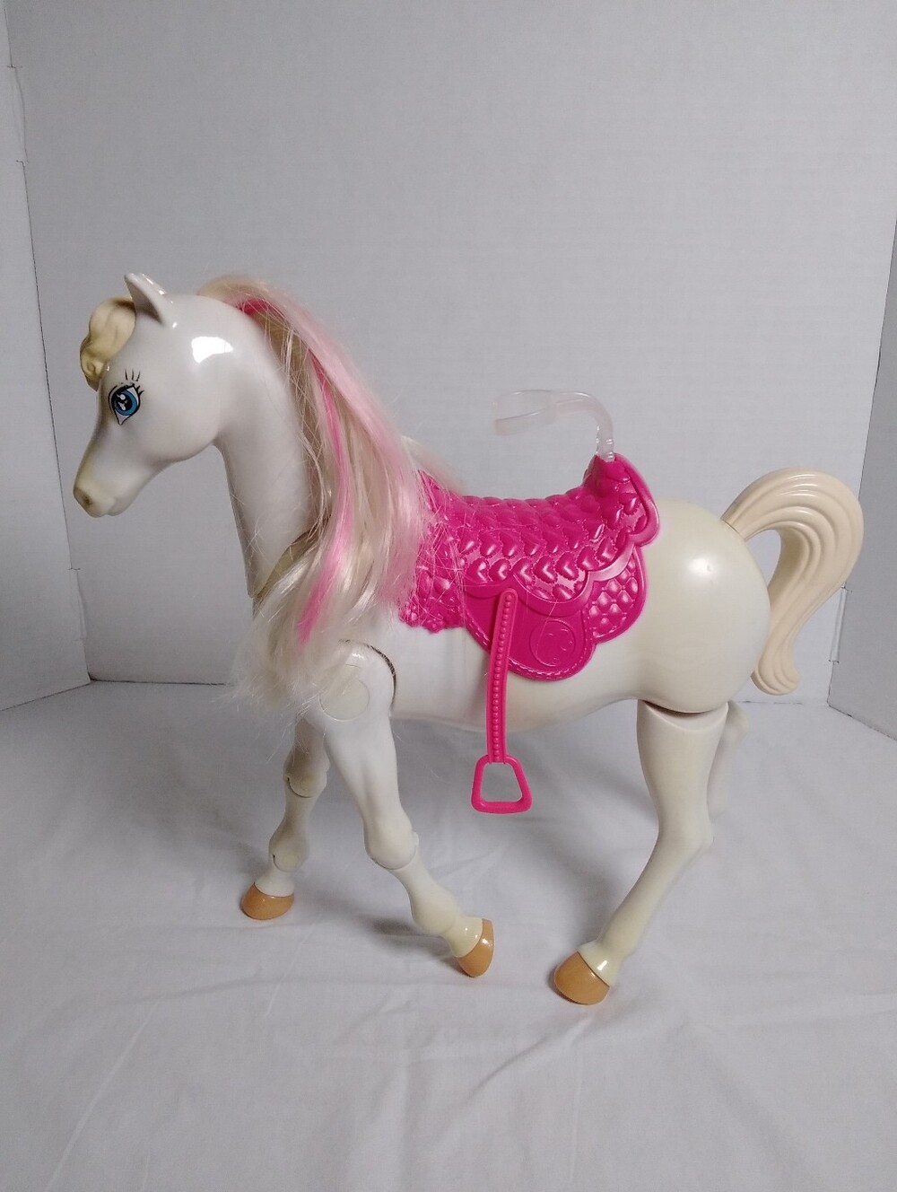 2012 Barbie Horse
